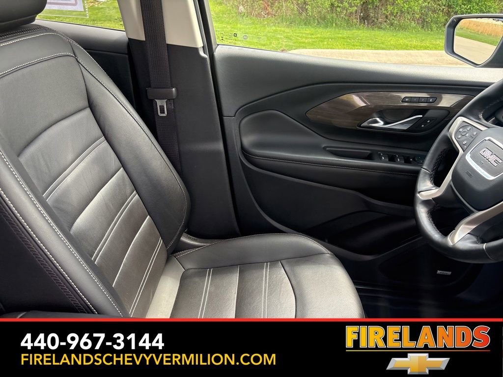 Used 2023 GMC Terrain Denali w/ Black Diamond Edition AWD/4WD image 43
