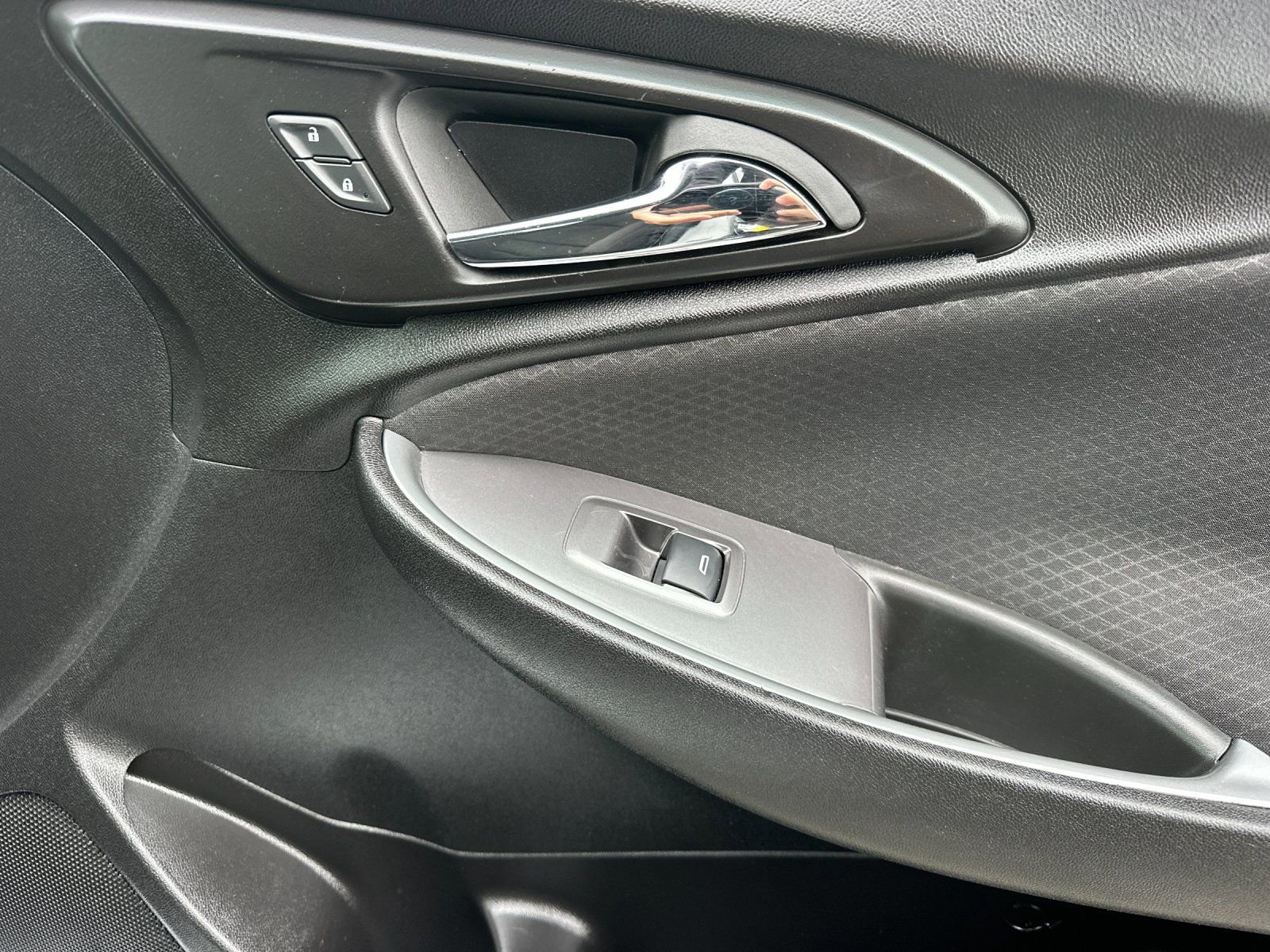 Used 2024 Chevrolet Malibu LT image 29