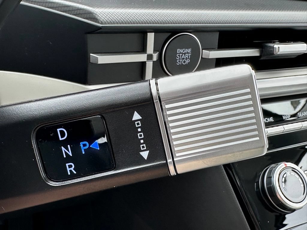 New 2026 Hyundai Santa Fe SE AWD/4WD image 17