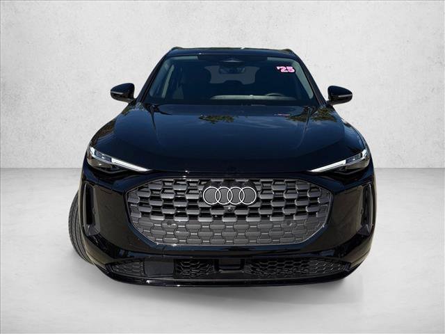Used 2025 Audi Q5 Prestige AWD/4WD image 2