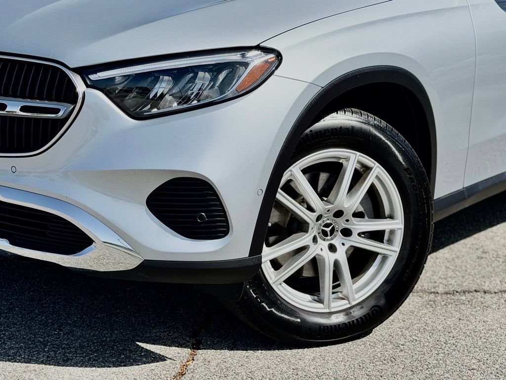Certified 2026 Mercedes-Benz GLC 300 4MATIC image 4