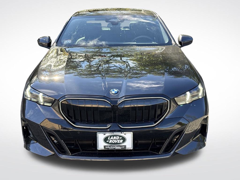 Used 2027 BMW 540i xDrive w/ M Sport Package AWD/4WD image 2