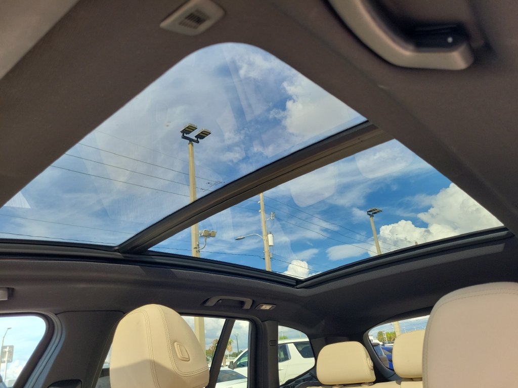 Used 2024 BMW X3 sDrive30i w/ Convenience Package RWD image 30