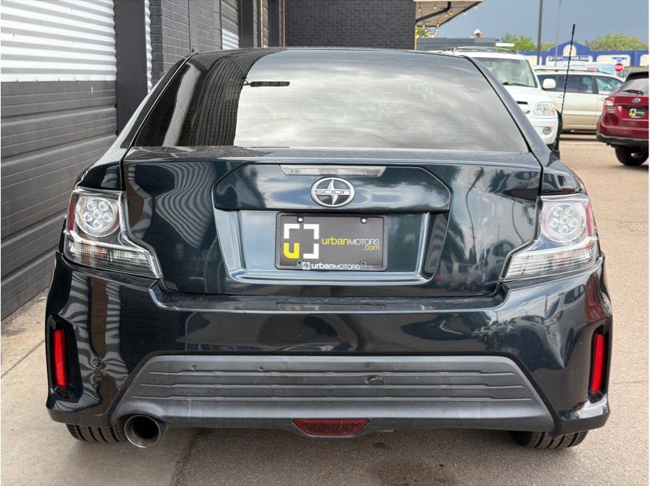 Used 2015 Scion tC FWD image 8