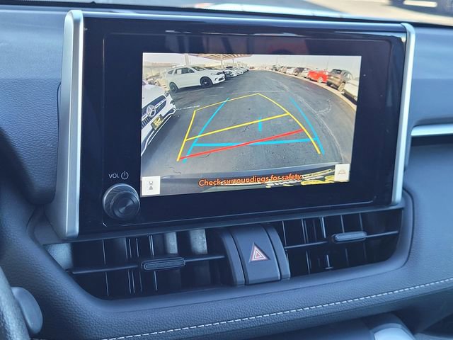 Used 2025 Toyota RAV4 XLE image 10
