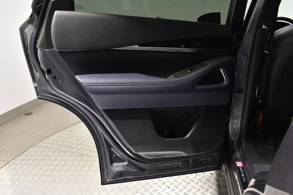 New 2026 INFINITI QX60 Sport w/ Dark Cargo Package image 27