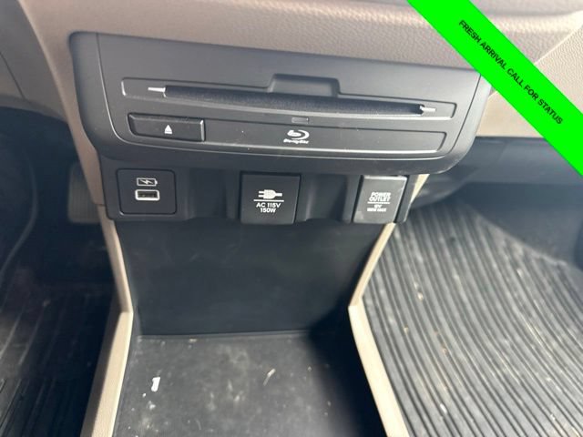Used 2023 Honda Odyssey Elite image 32
