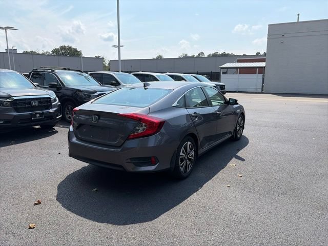 Used 2017 Honda Civic EX-T image 5