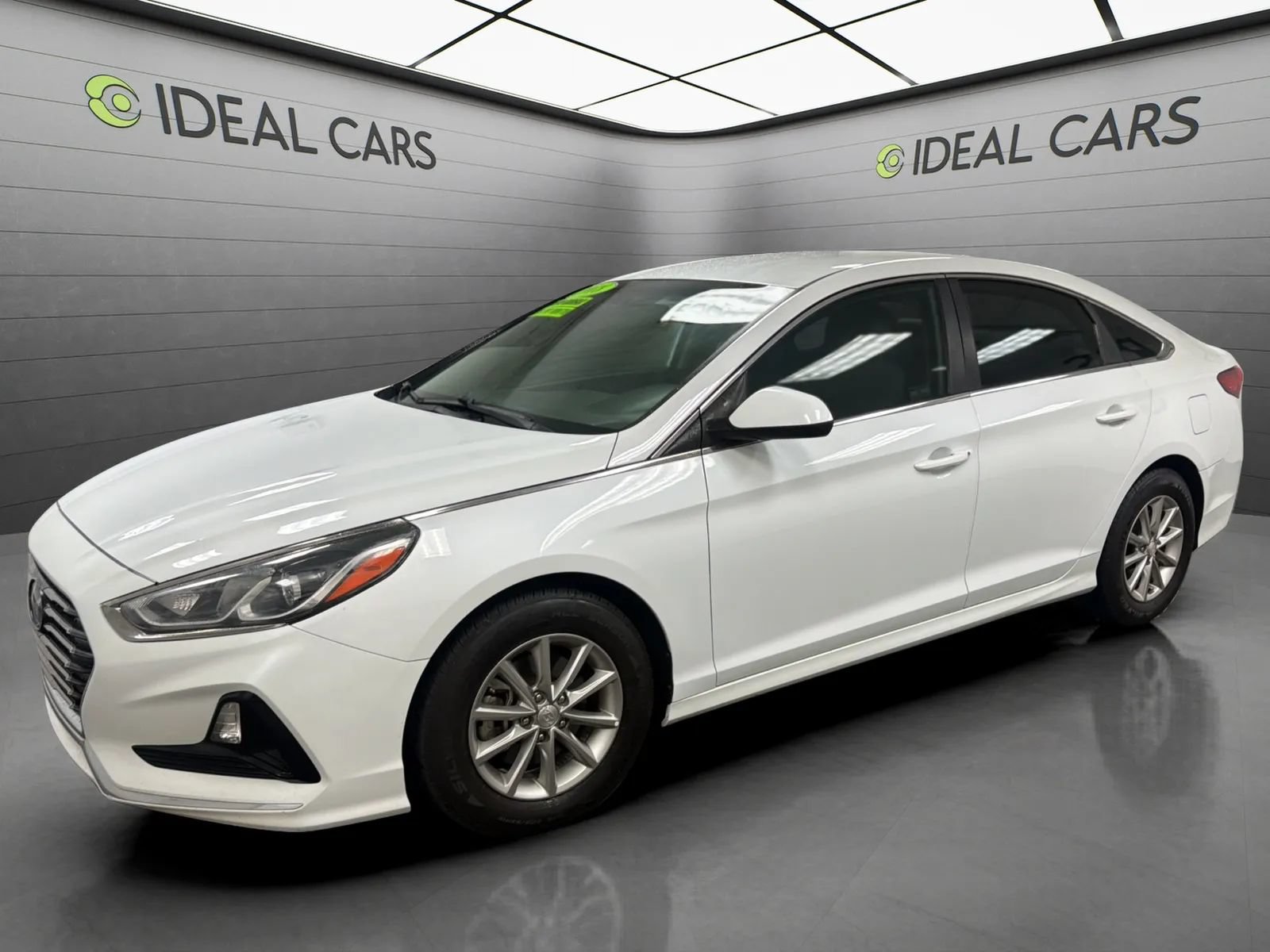 Used 2018 Hyundai Sonata SE w/ Cargo Package FWD image 1