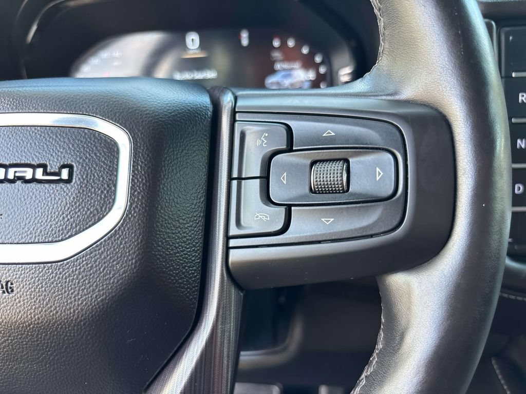 Used 2023 GMC Yukon Denali Ultimate AWD/4WD image 28
