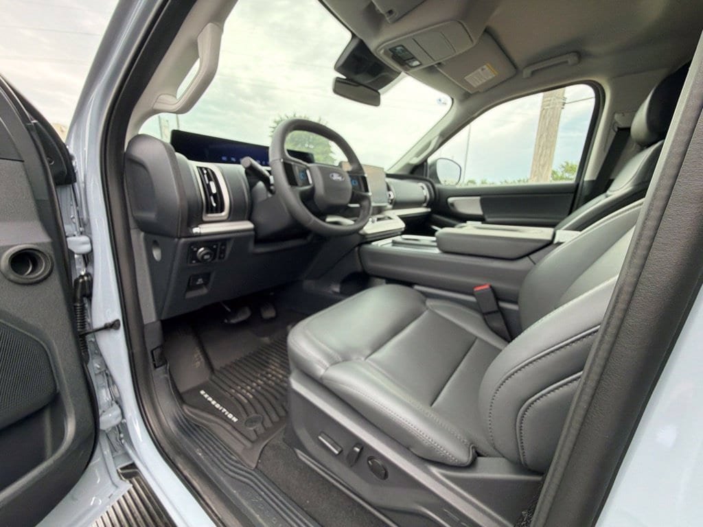 New 2027 Ford Expedition Active AWD/4WD image 22