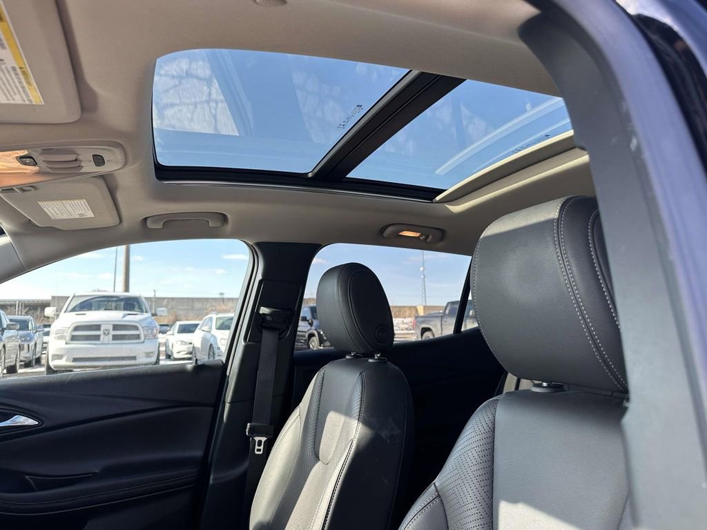 Certified 2023 Buick Encore GX Essence w/ Experience Buick Package image 21