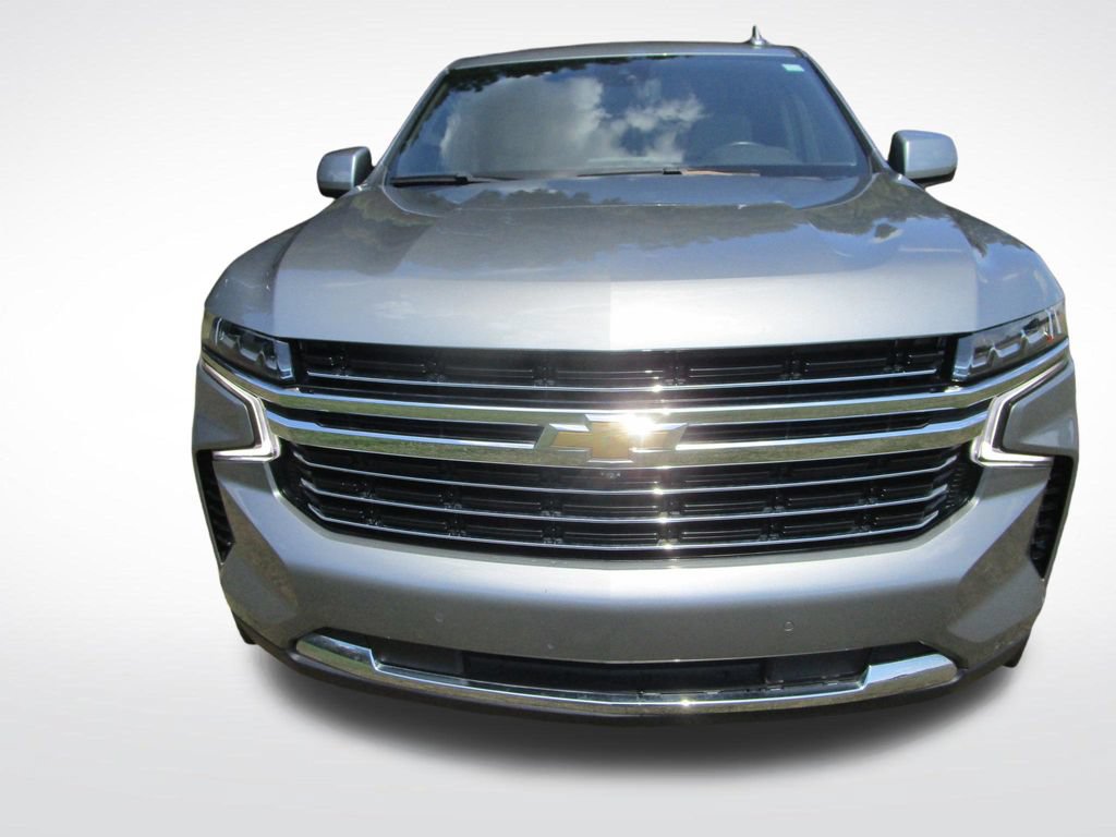Used 2023 Chevrolet Tahoe LT w/ Luxury Package RWD image 5