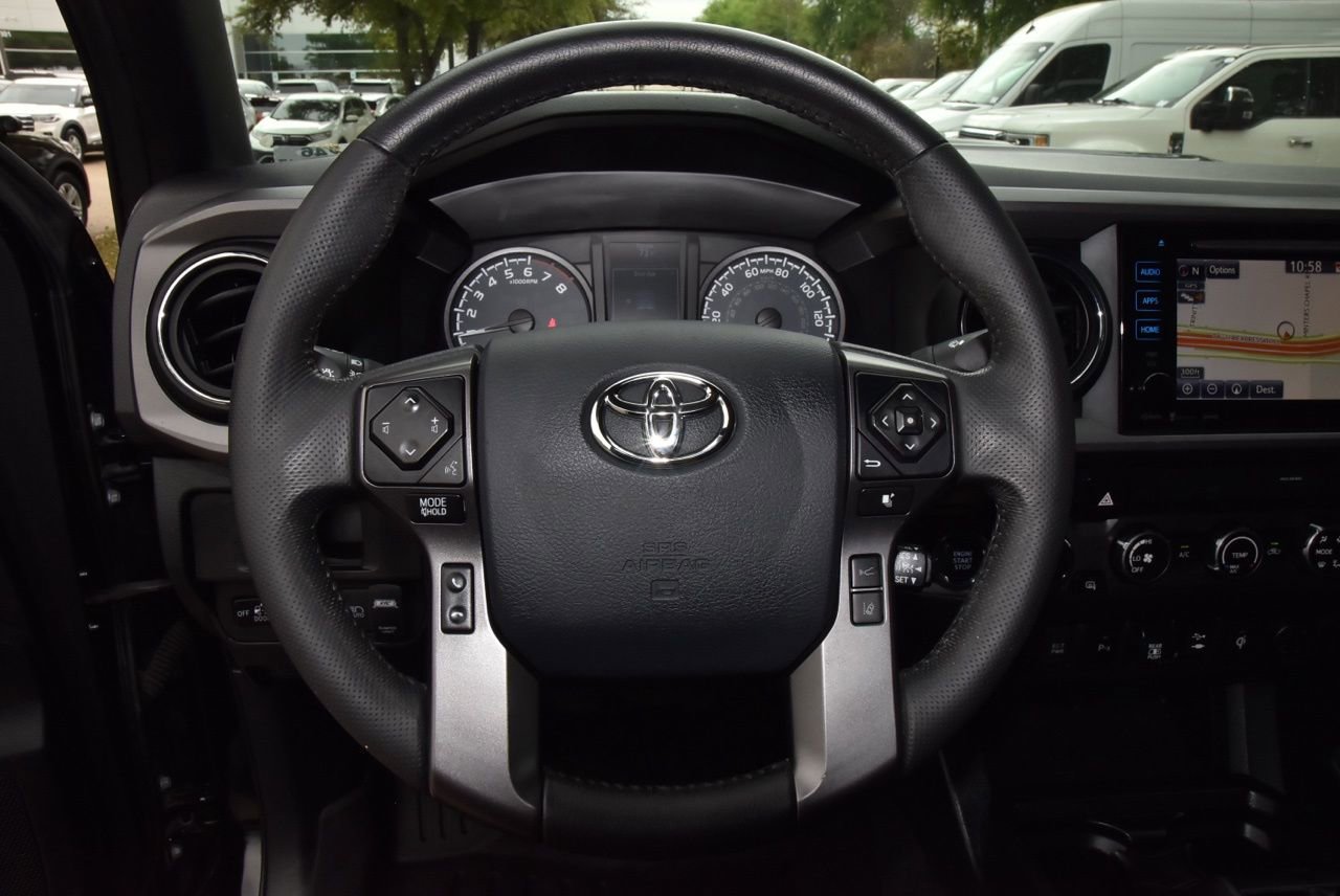 Used 2019 Toyota Tacoma TRD Sport w/ Technology Package image 21