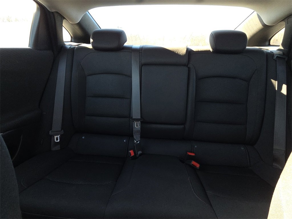 Used 2025 Chevrolet Malibu LT image 25