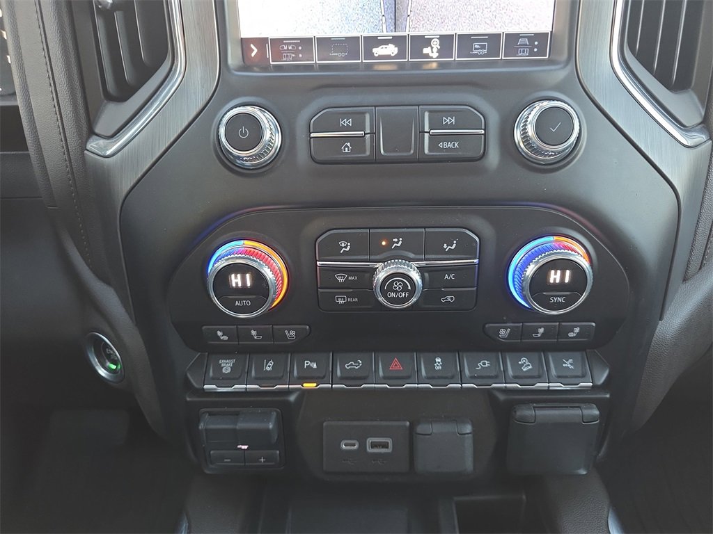 Certified 2023 GMC Sierra 3500 Denali w/ Denali Ultimate Package image 30