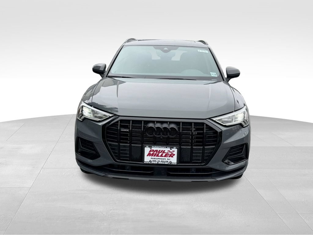 Used 2024 Audi Q3 2.0T Premium Plus AWD/4WD image 2