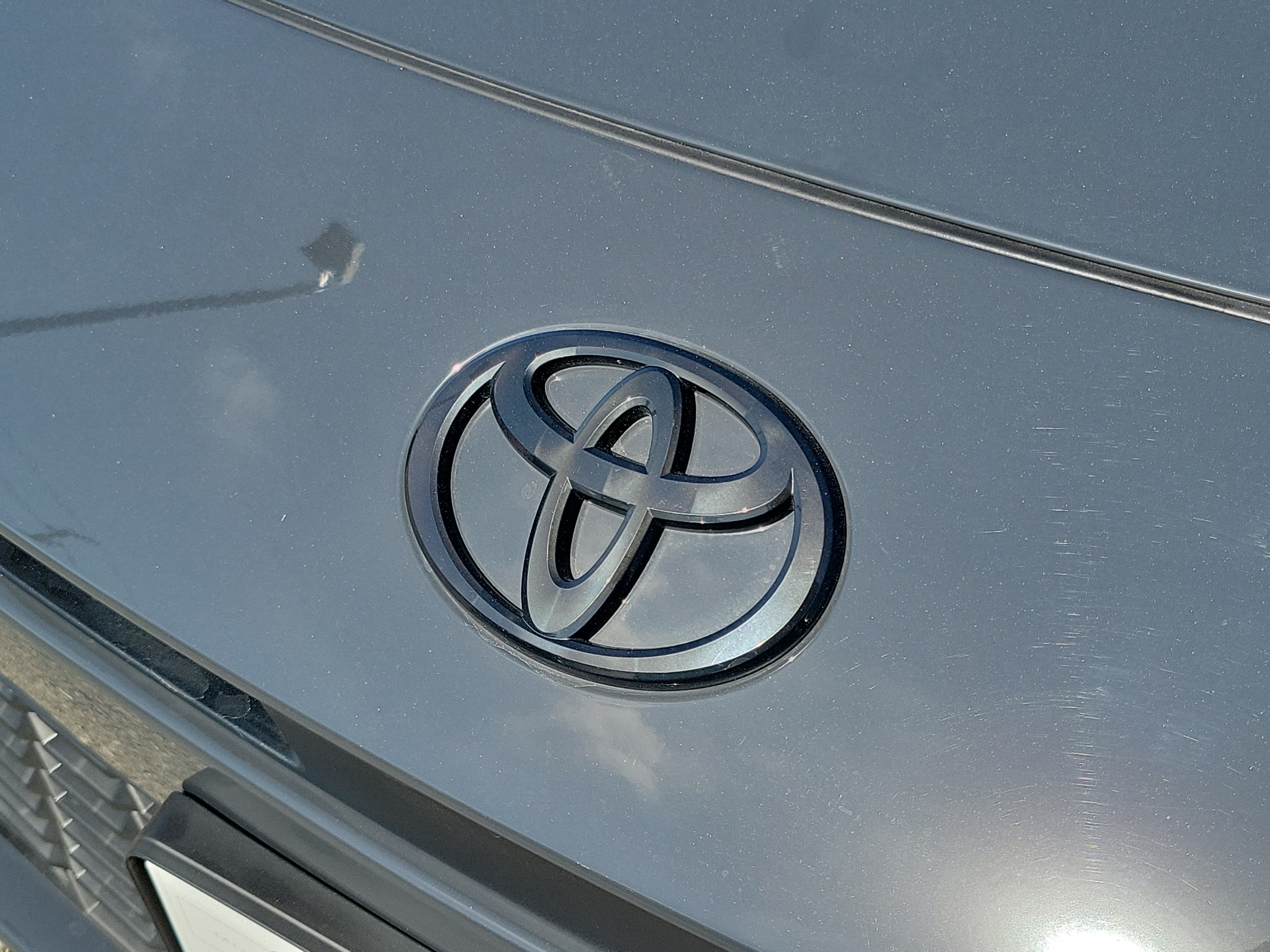 Used 2026 Toyota Camry SE FWD image 26
