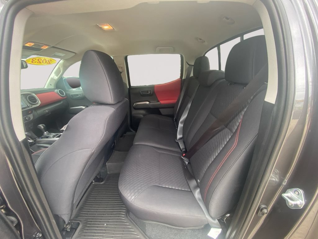 Used 2023 Toyota Tacoma SR5 AWD/4WD image 13