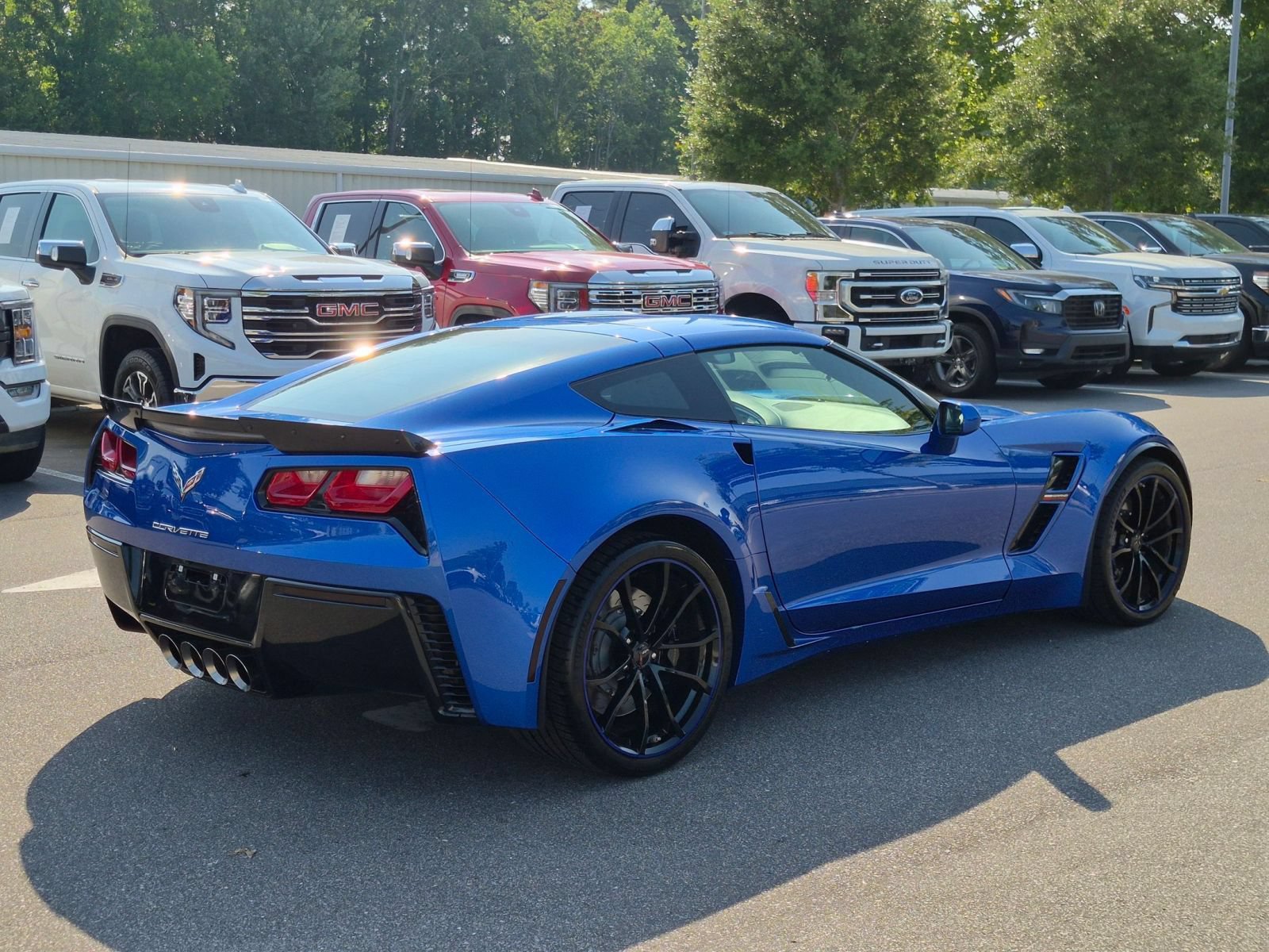 Used 2019 Chevrolet Corvette Grand Sport RWD image 3