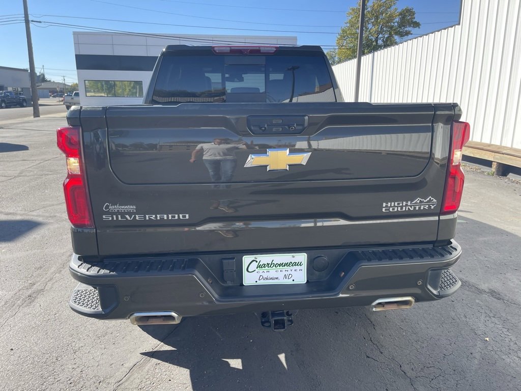 Used 2023 Chevrolet Silverado 1500 High Country image 3