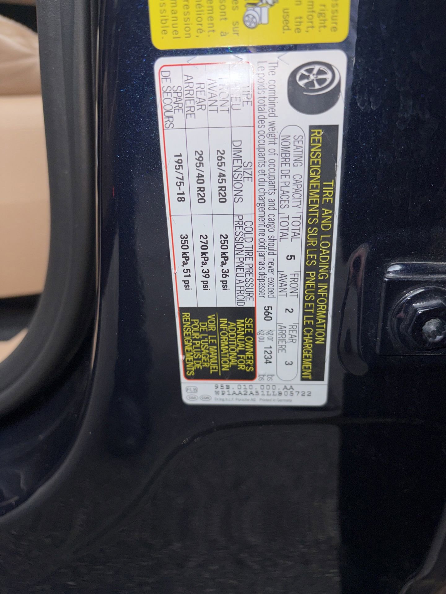 Used 2020 Porsche Macan Base image 2