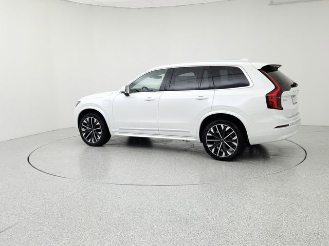 New 2025 Volvo XC90 T8 Plus w/ Protection Package Premier image 7
