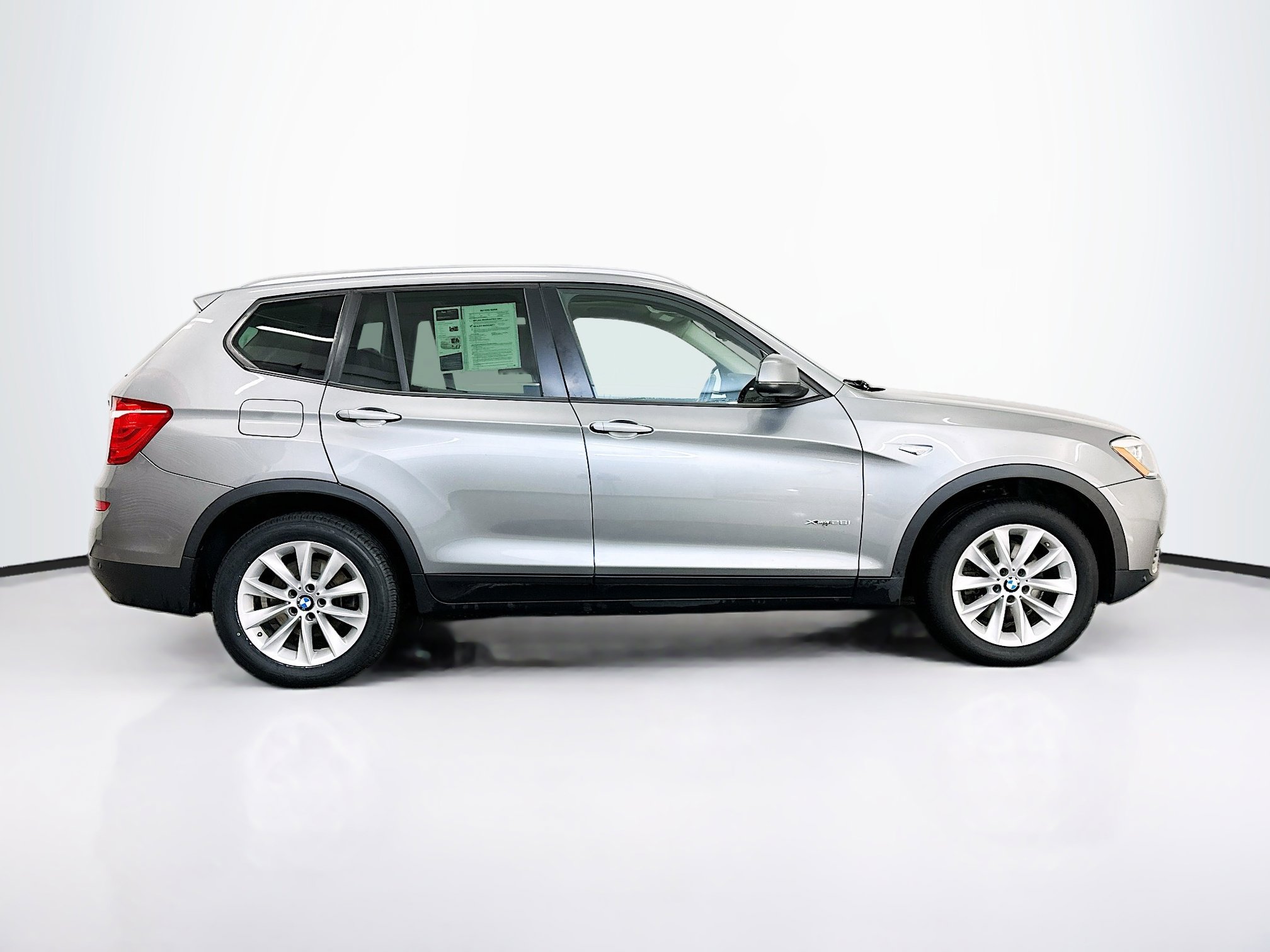 Used 2017 BMW X3 xDrive28i image 10