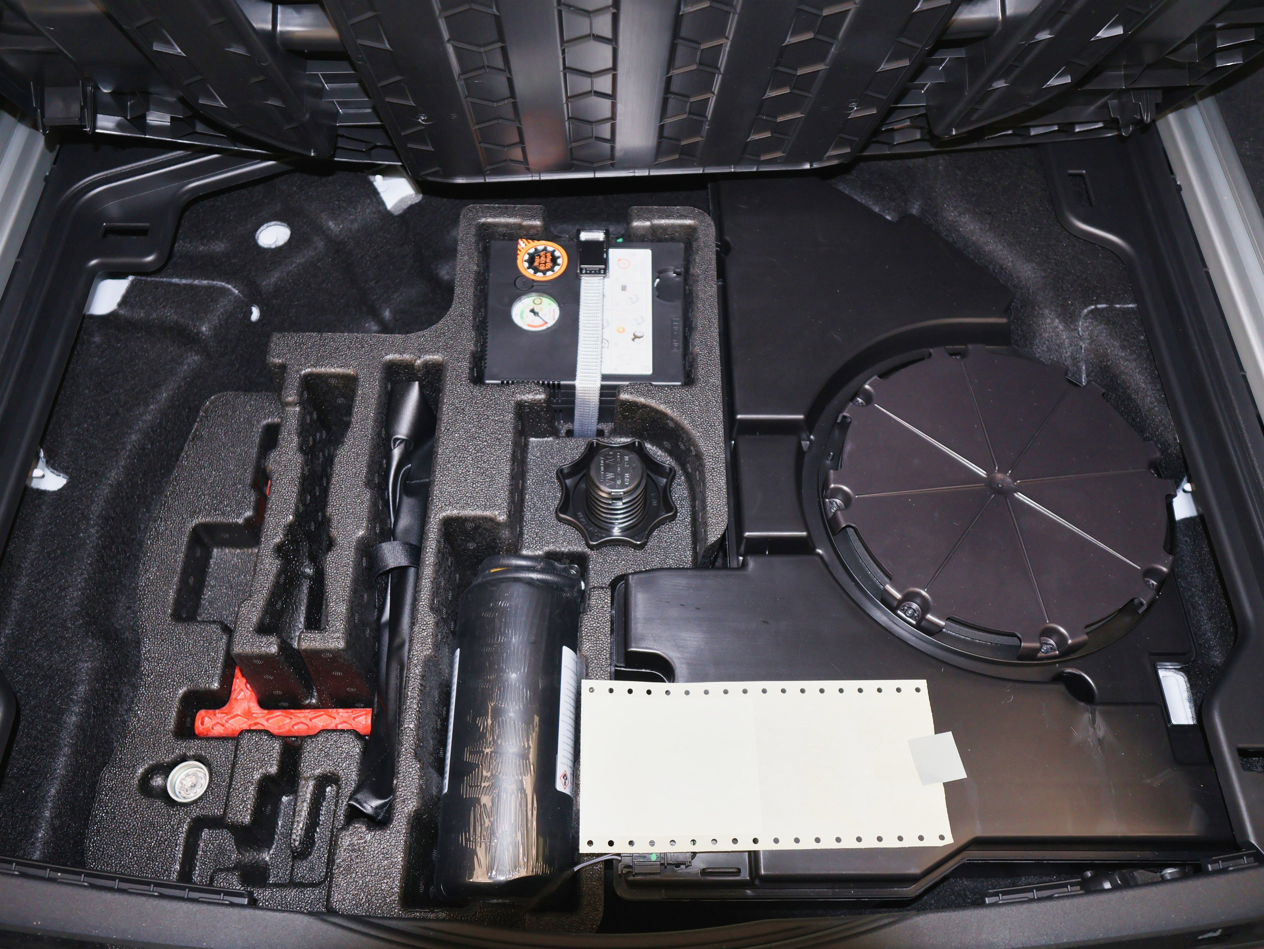 Used 2021 Audi RS 6 w/ Executive Package image 12