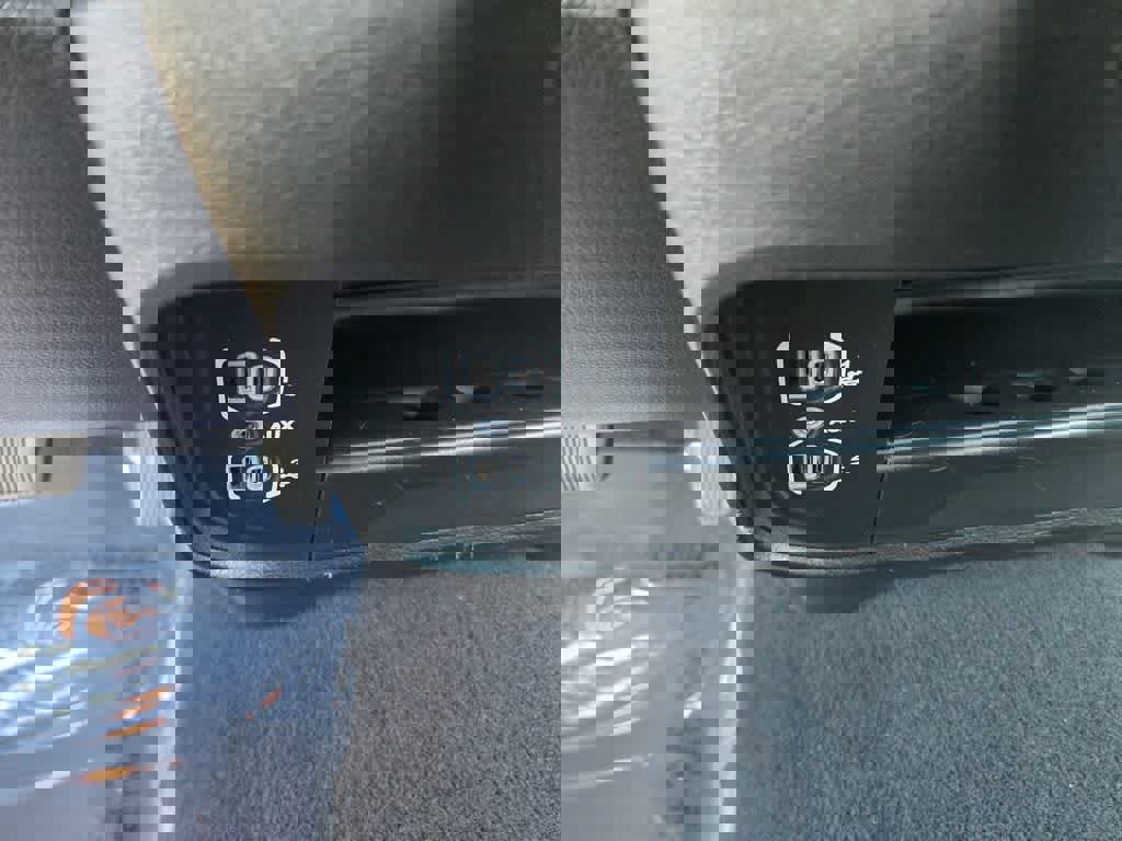 Used 2024 RAM 2500 Big Horn image 16