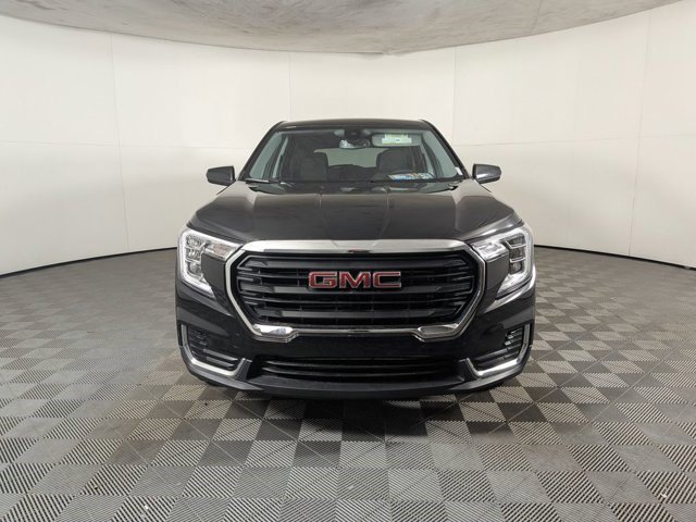Certified 2024 GMC Terrain SLE image 2