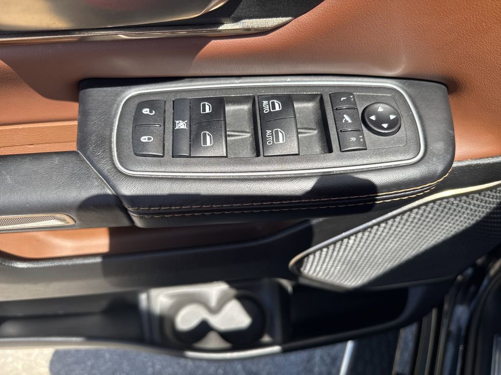 Used 2021 RAM 1500 Limited image 11