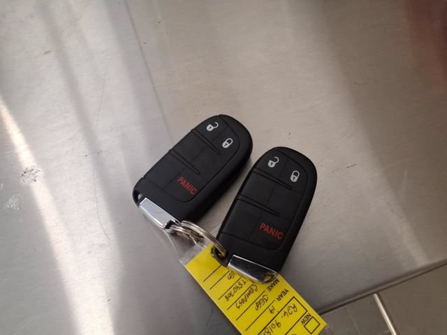 Used 2019 Jeep Compass Latitude FWD image 27