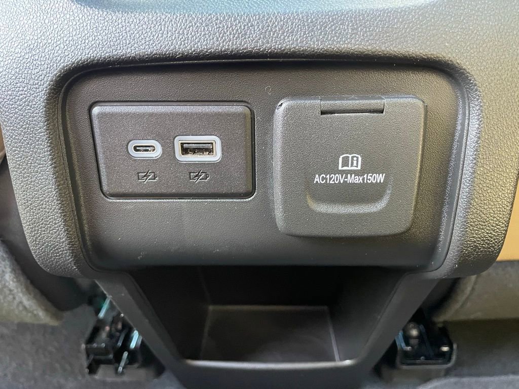 Used 2023 Chevrolet Blazer Premier w/ Enhanced Convenience Package image 26