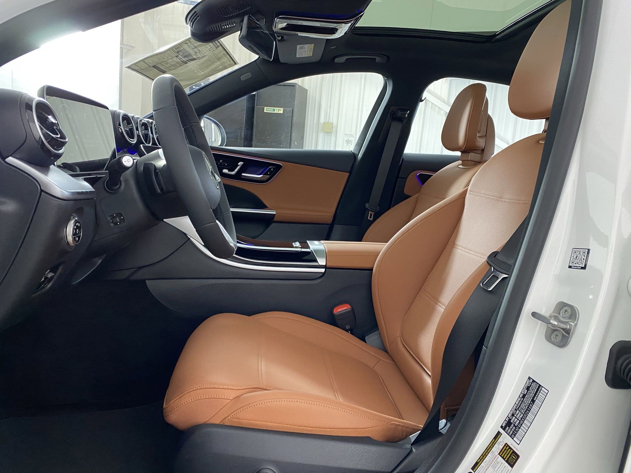 Used 2025 Mercedes-Benz C 300 C 300 image 4