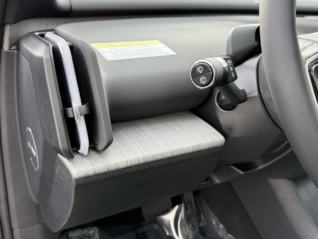 New 2026 Volvo EX30 Cross Country Ultra image 16