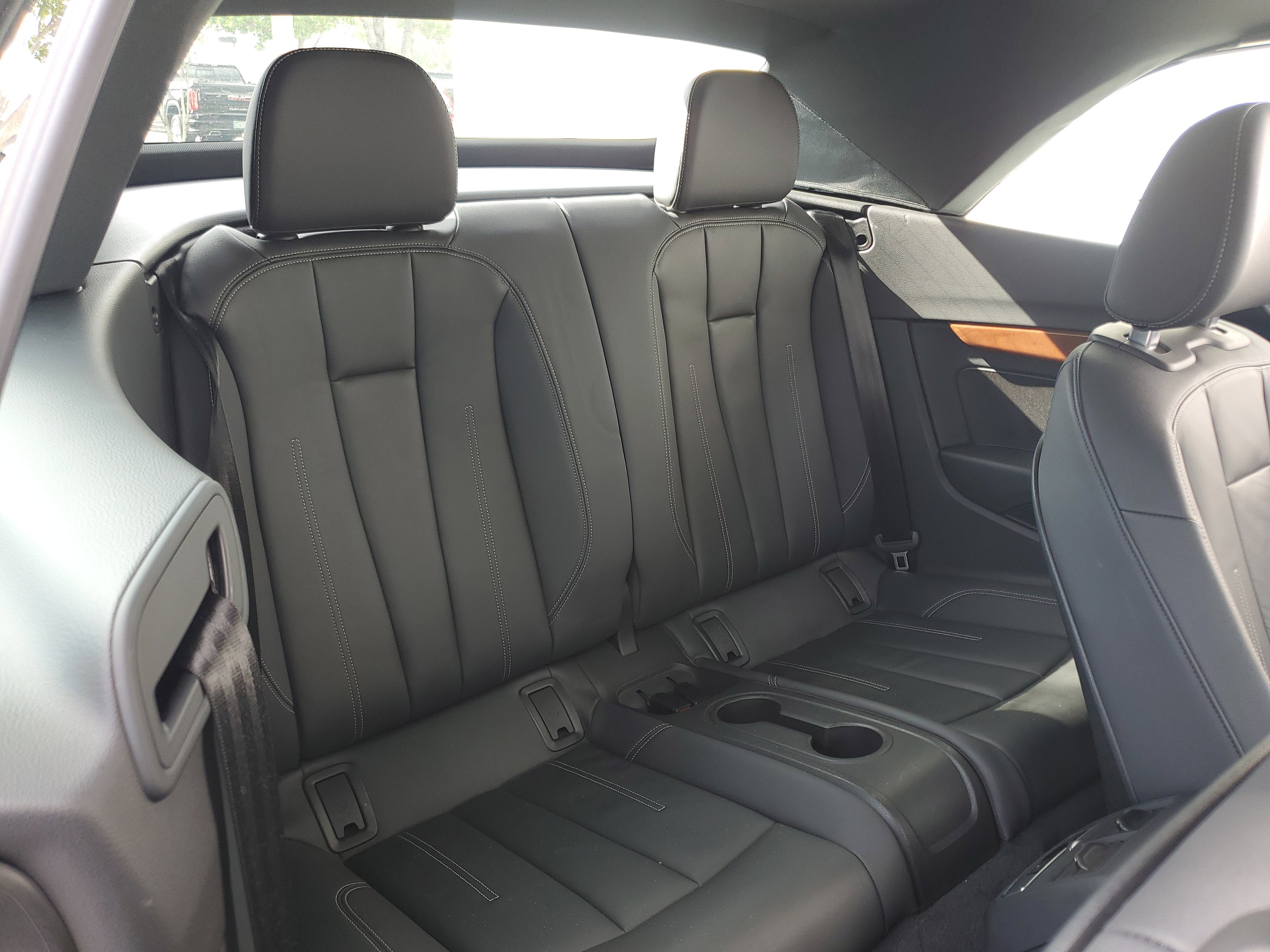 Used 2022 Audi A5 2.0T Premium image 11