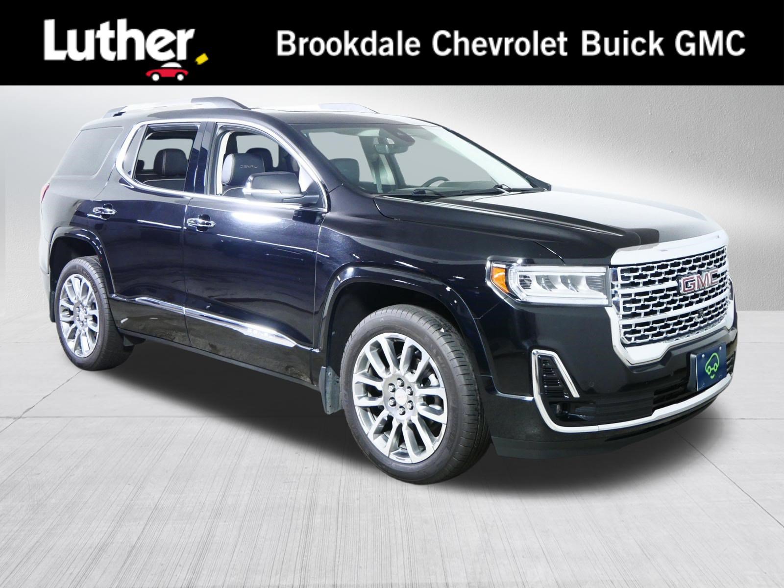 Certified 2022 GMC Acadia Denali w/ Denali Ultimate Package AWD/4WD image 1