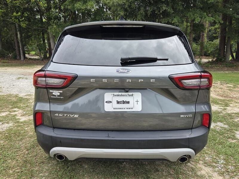 Used 2024 Ford Escape Active AWD/4WD image 10