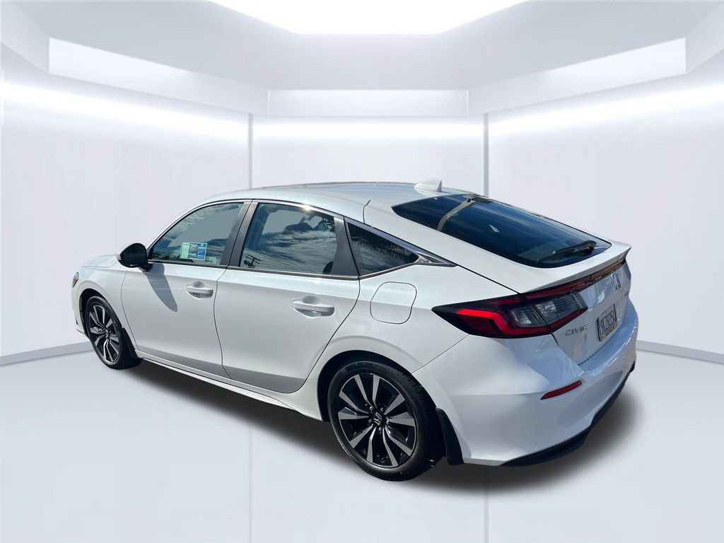 Certified 2024 Honda Civic EX-L image 3