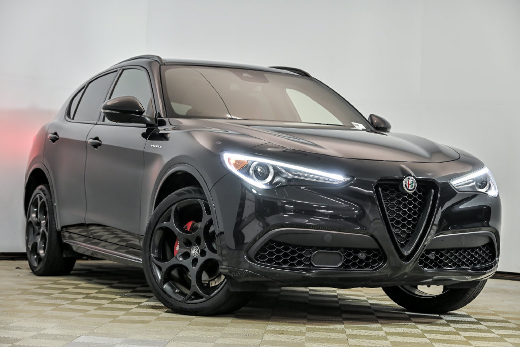 Used 2023 Alfa Romeo Stelvio Veloce