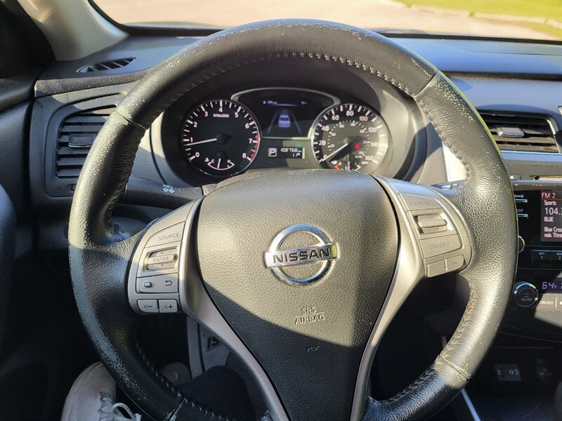 Used 2014 Nissan Altima 2.5 SV FWD image 14