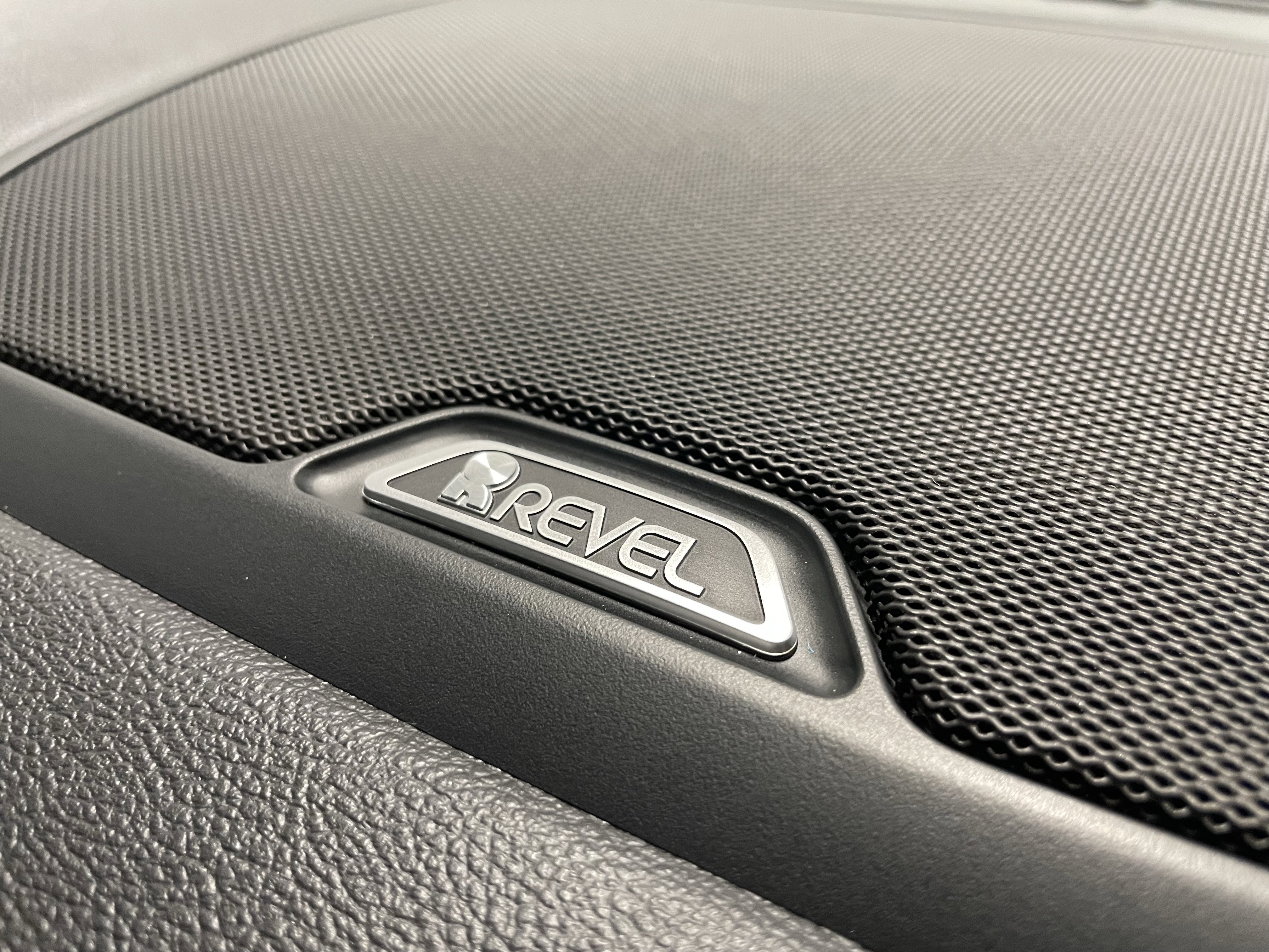 Used 2023 Lincoln Corsair Reserve w/ Equipment Group 202A image 32