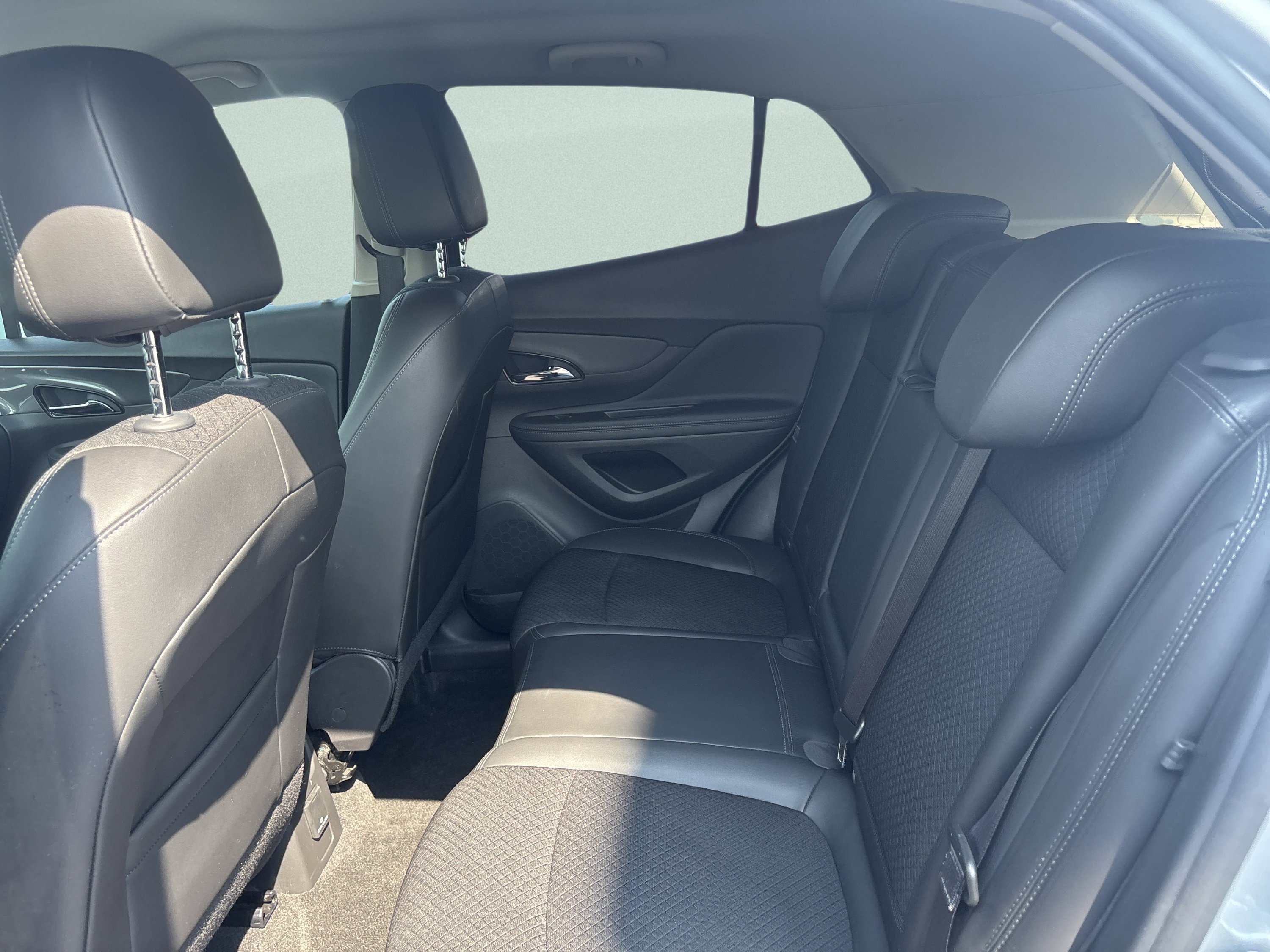 Used 2022 Buick Encore Preferred w/ Safety Package image 14