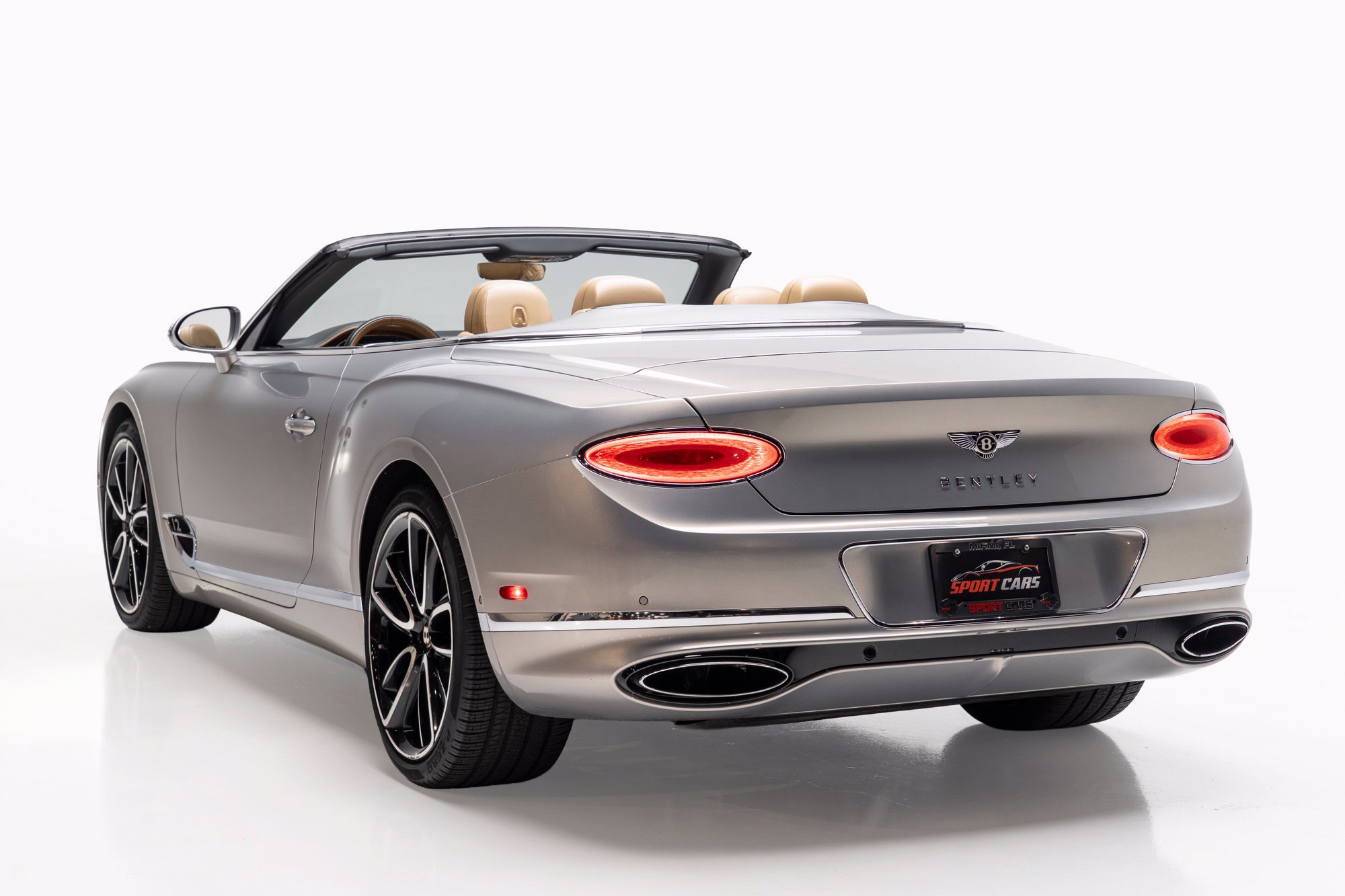 Used 2020 Bentley Continental GT AWD/4WD image 10