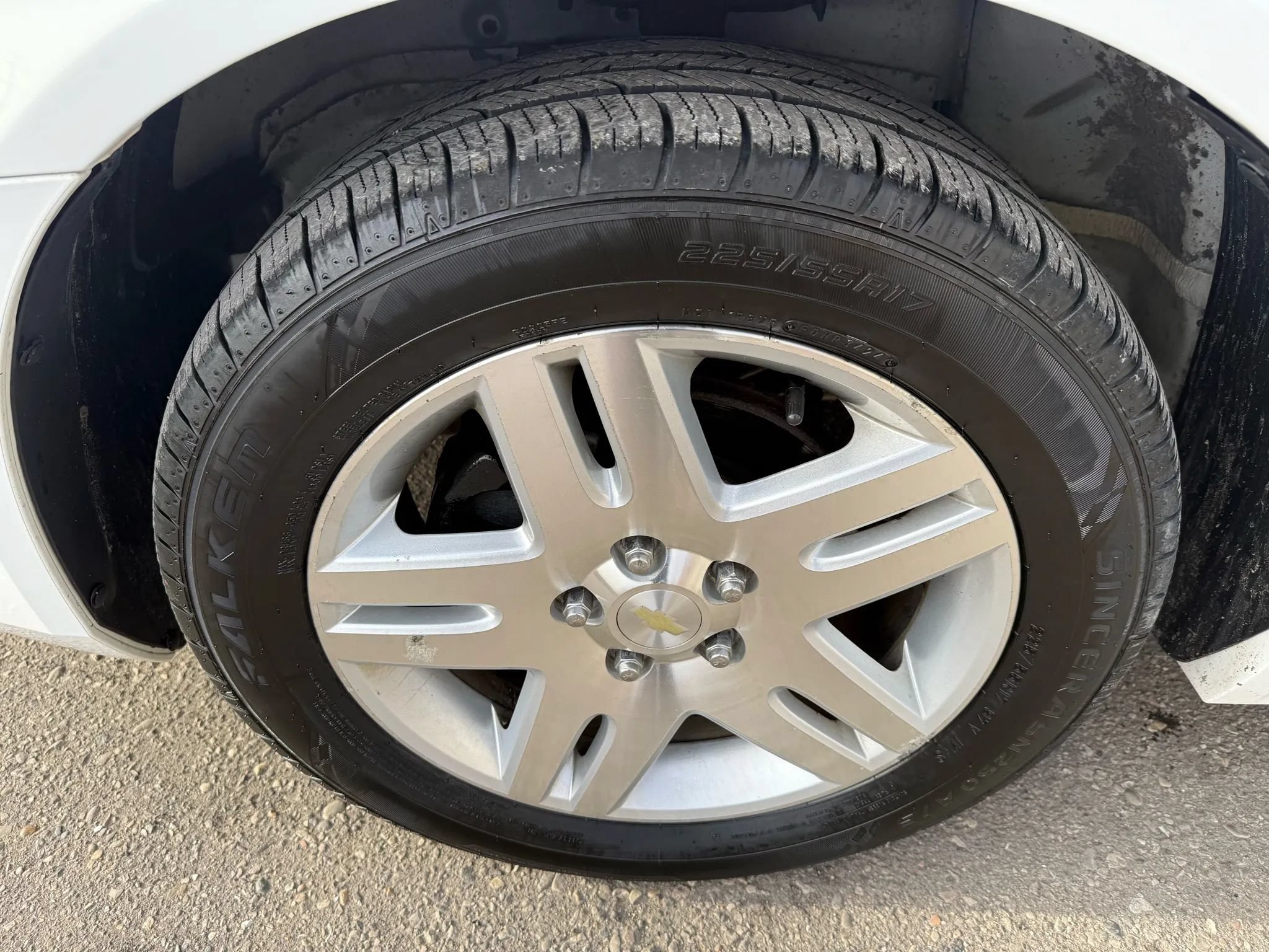 Used 2016 Chevrolet Impala LT FWD image 9