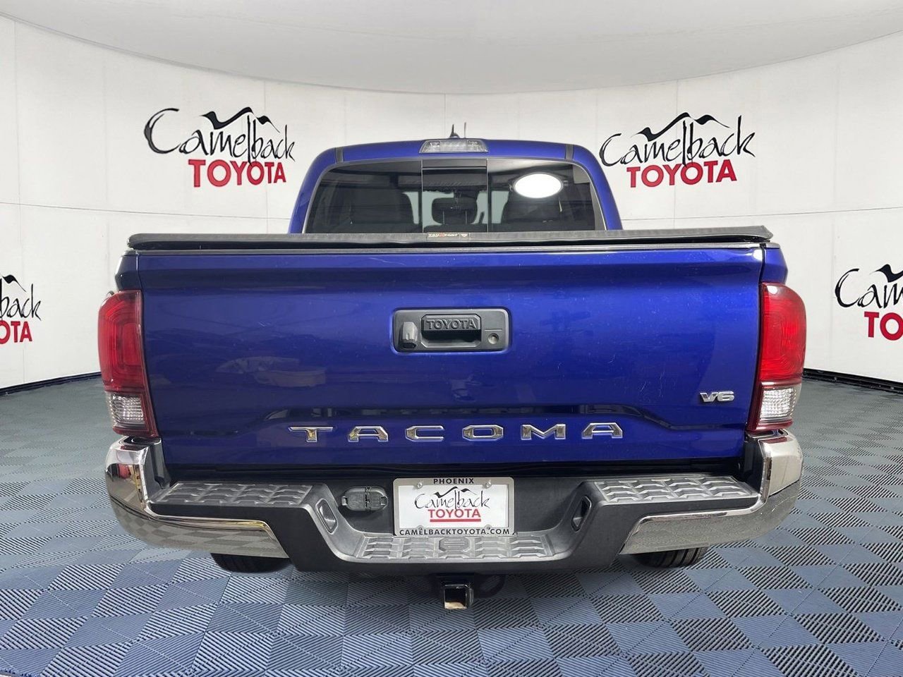 Used 2022 Toyota Tacoma SR5 image 6
