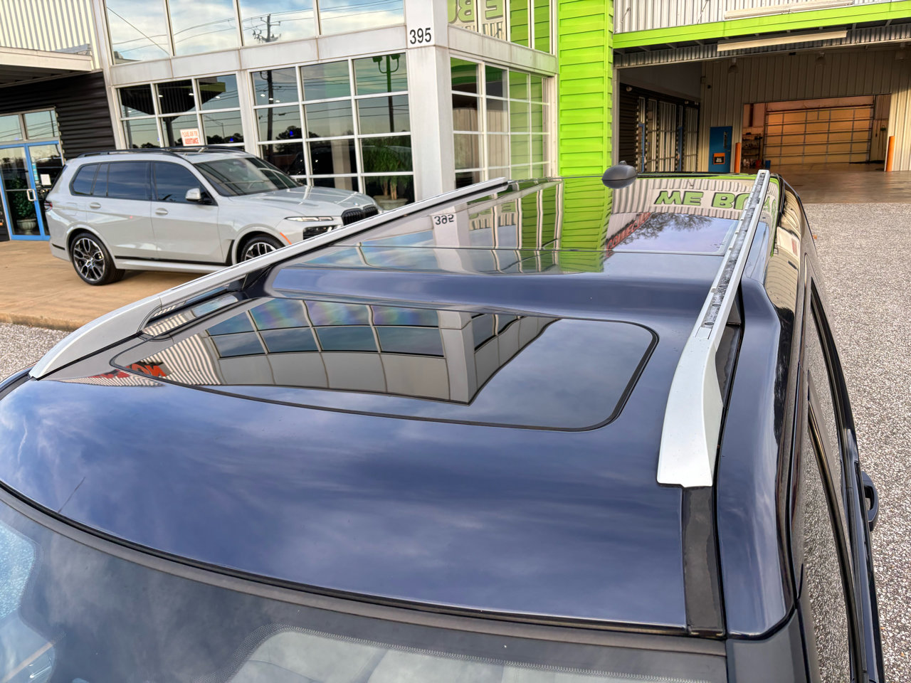 Used 2014 Land Rover LR4 HSE LUX image 34