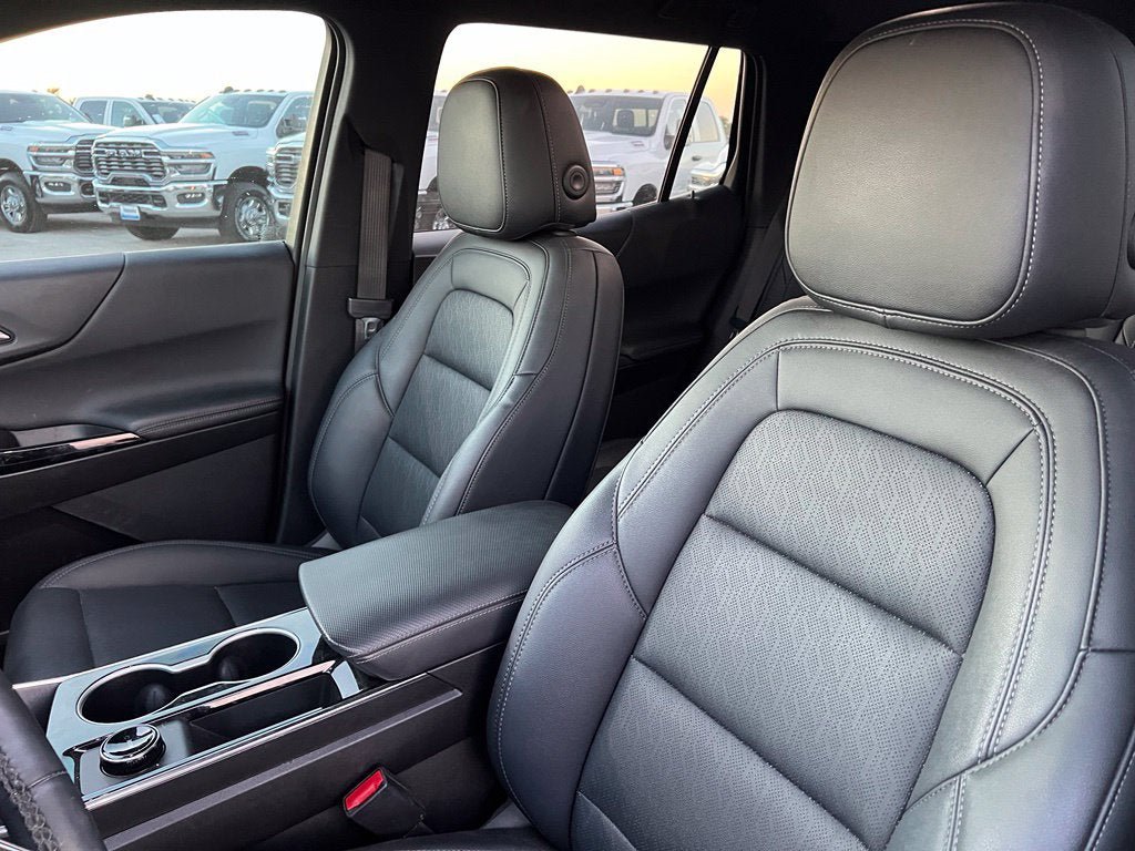 Used 2026 Chevrolet Equinox LT w/ Convenience Package II FWD image 16