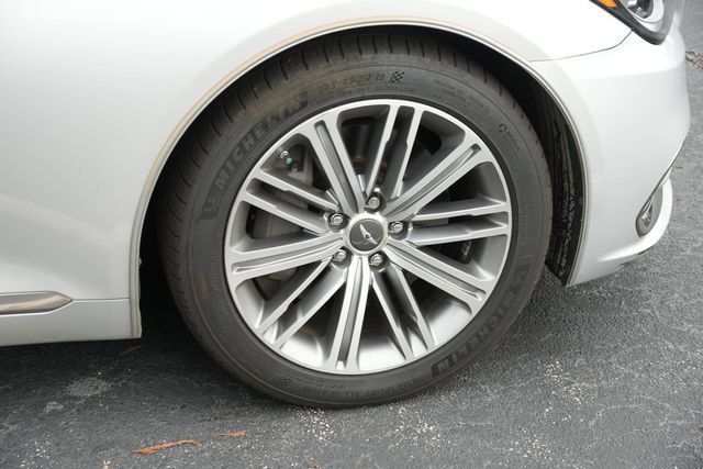 Used 2018 Genesis G80 3.8 w/ Option Group 02 RWD image 9